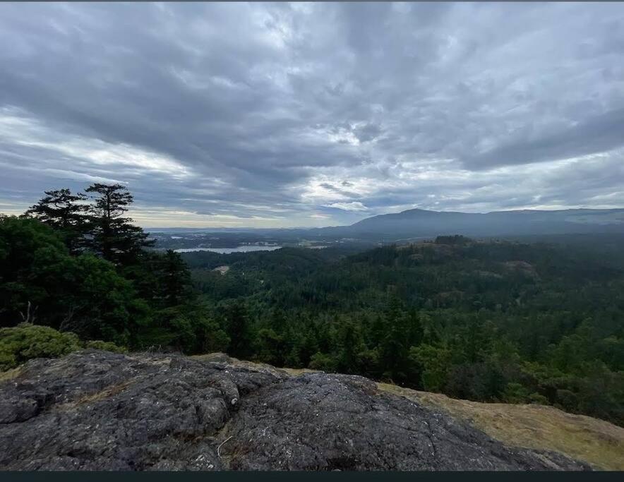 Villa Nature Lovers' Paradise Nanaimo Exterior foto